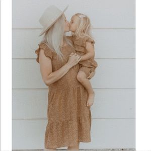 NEW Ruffle sleeve dress